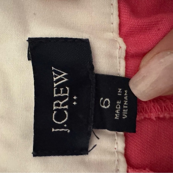 J. Crew 3.5" classic‎ chino short Size 6 NWOT - Picture 3 of 6